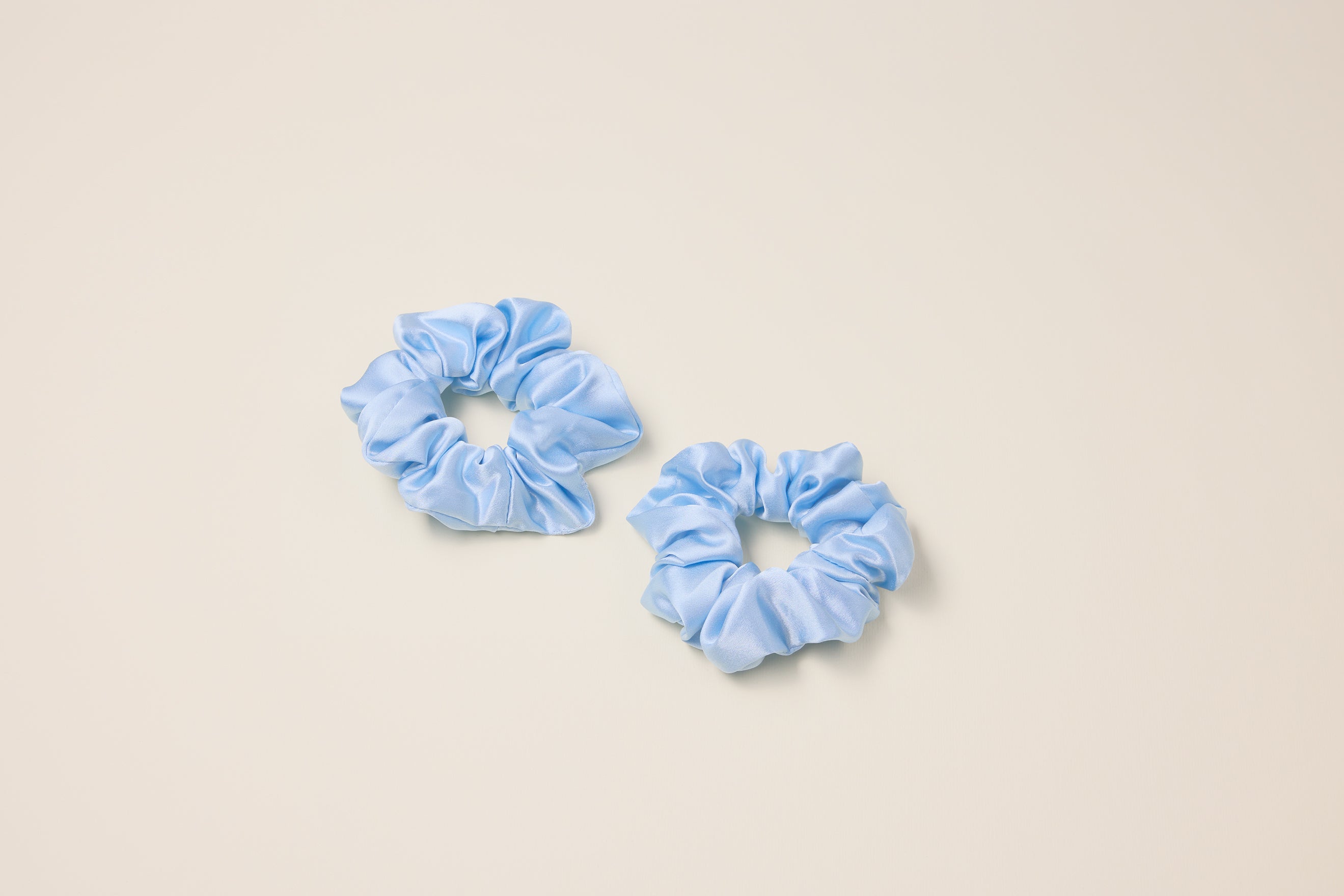 Silk Scrunchies Midi Set
